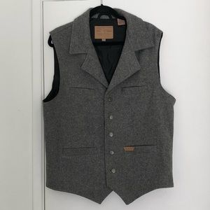 Powder River Outfitters Vest